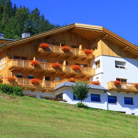 Hotel Schoene Aussicht Картитш Экстерьер фото