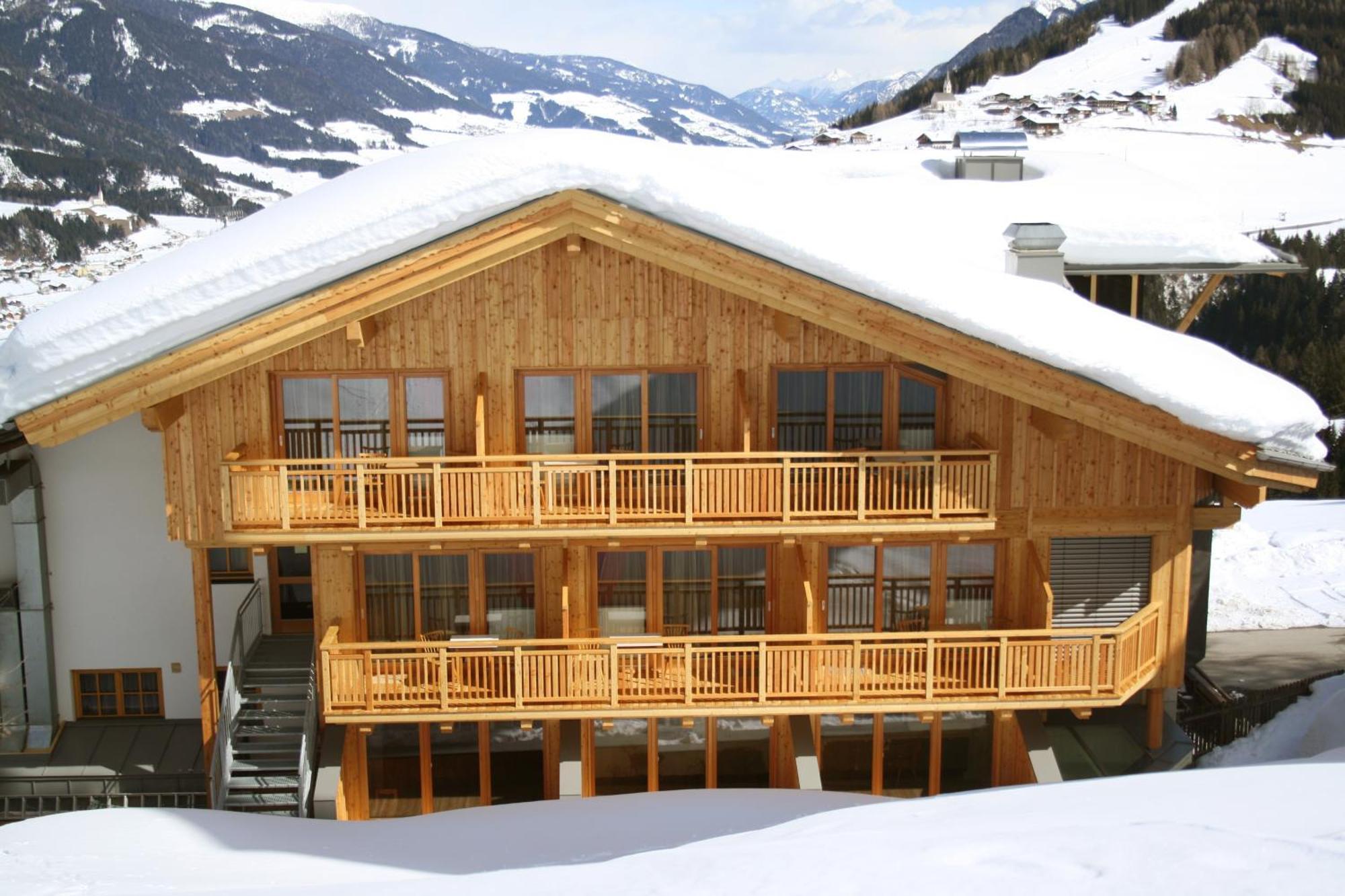 Hotel Schoene Aussicht Картитш Экстерьер фото