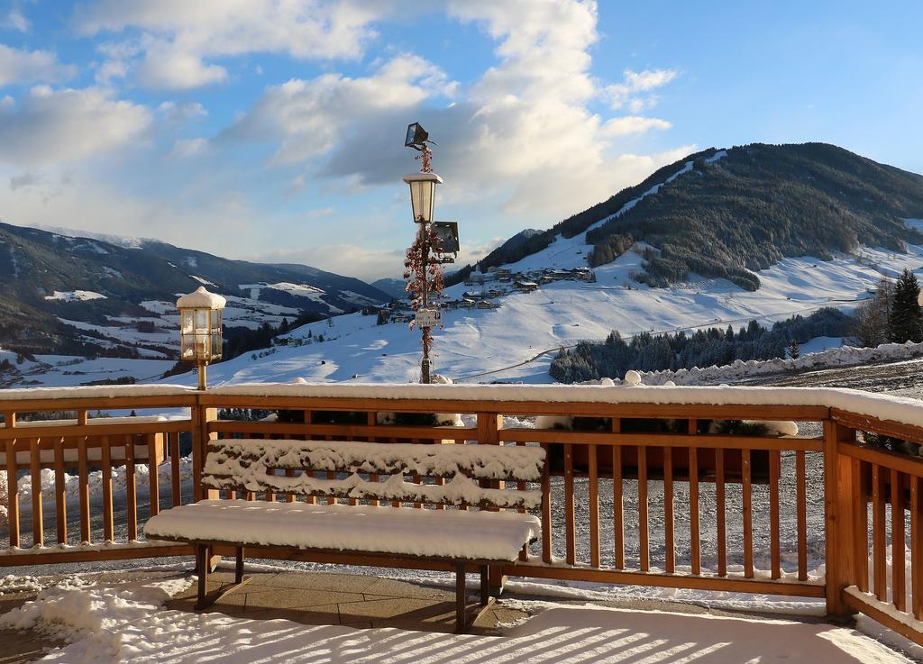 Hotel Schoene Aussicht Картитш Экстерьер фото