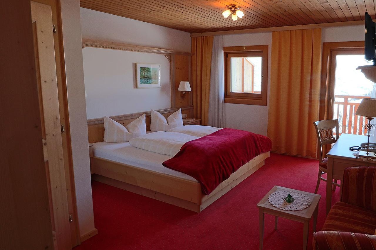 Hotel Schoene Aussicht Картитш Экстерьер фото