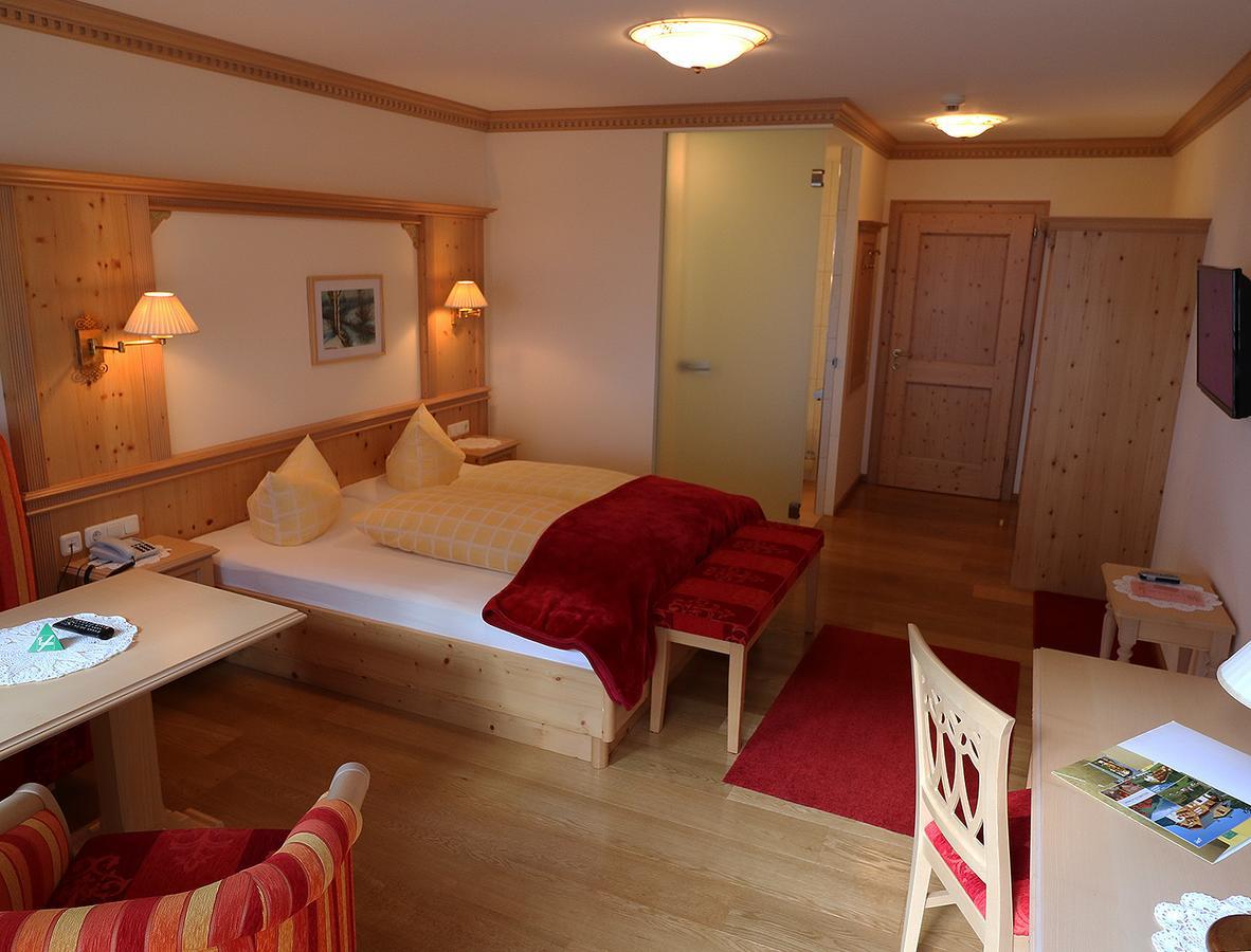 Hotel Schoene Aussicht Картитш Экстерьер фото